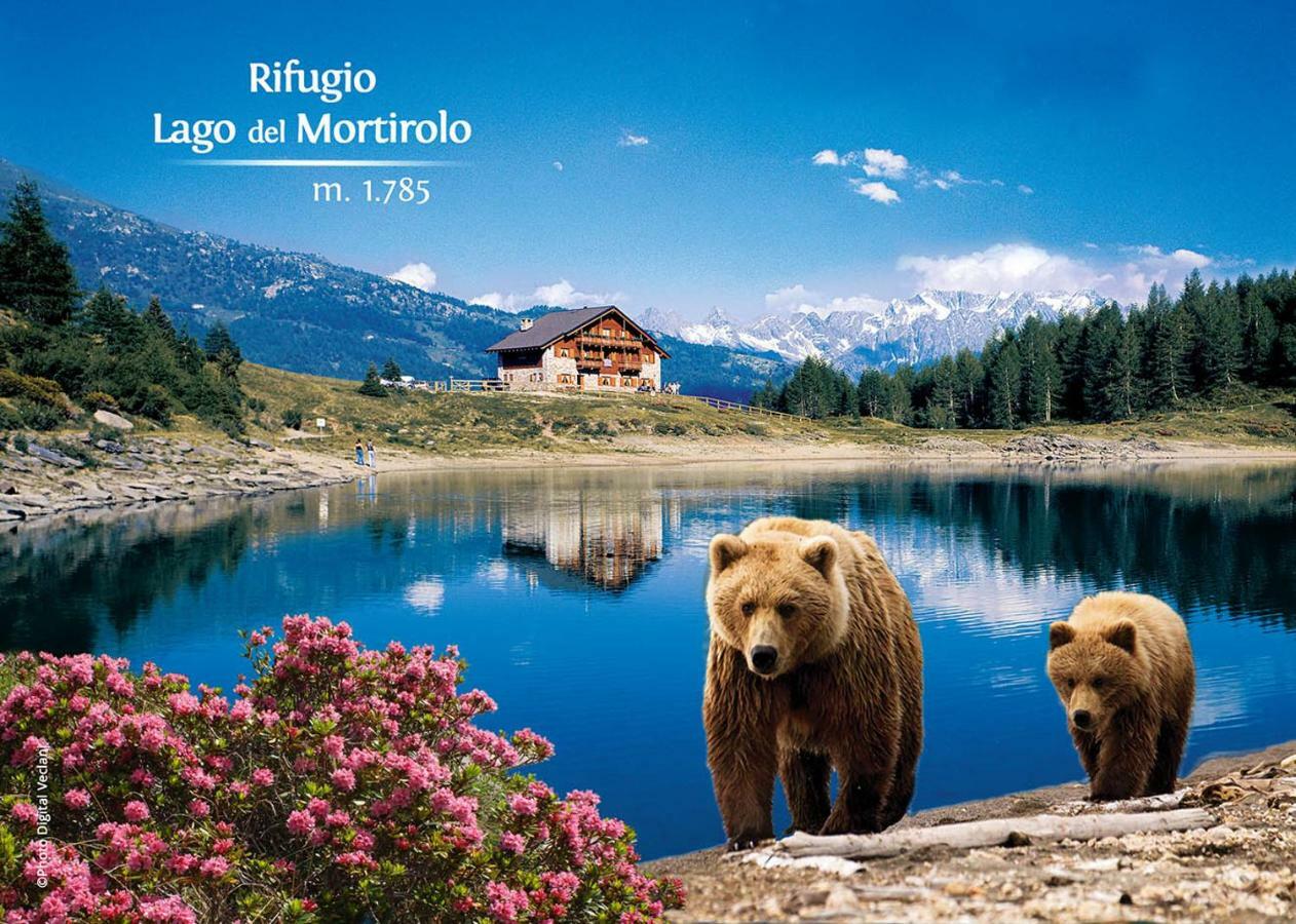 Rifugio Al Lago Del Mortirolo In Inverno Raggiungibile Solo A Piedi Villa Monno Exterior photo